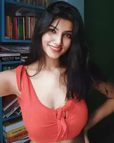 Escort Dhantoli