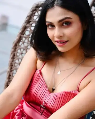 Escort Service Dhantoli